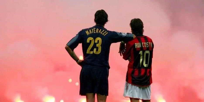  米兰双雄对决AC米兰笑到最后