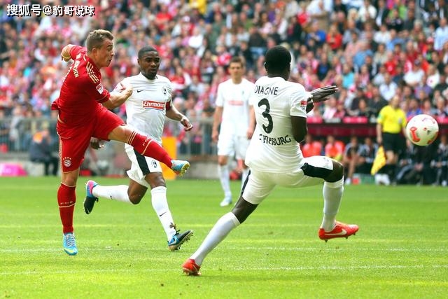  德甲霸主拜仁连胜，卫冕之路势不可挡  